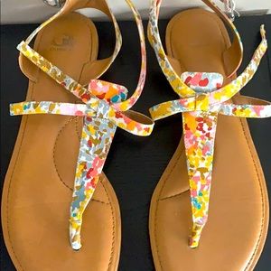 Gianni Bini sandals
